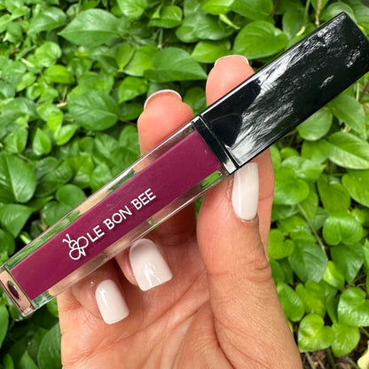 matte liquid lips - "very berry "